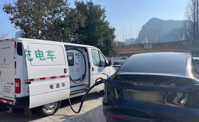柞水汽车搭电